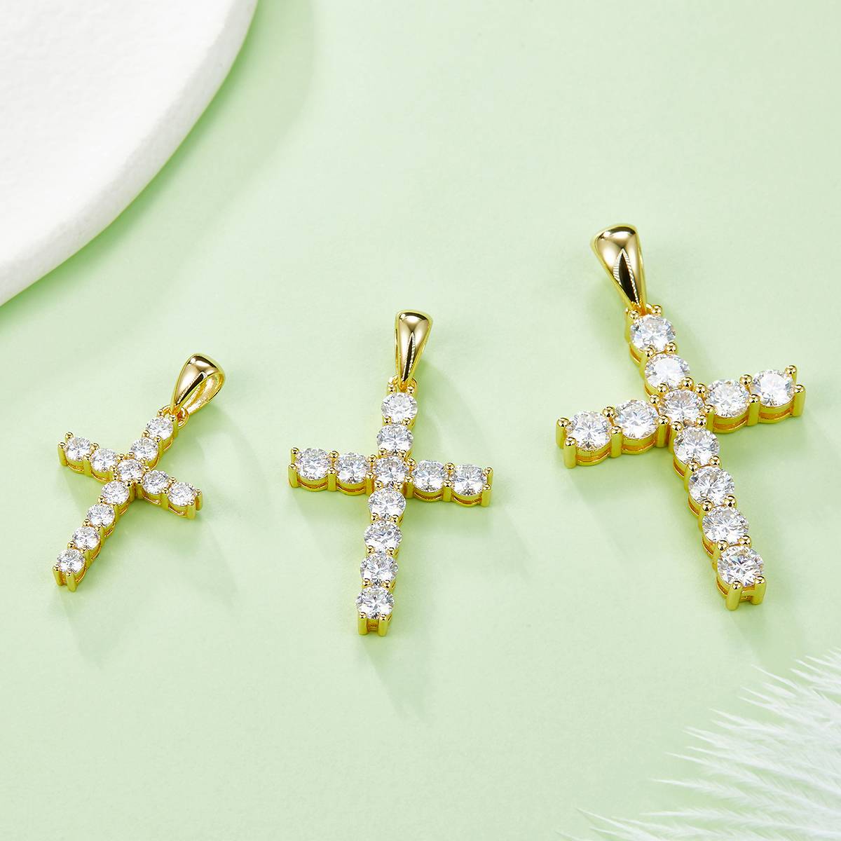 Classic Cross Necklace S925 Silver Pendant Moissanite 4.0mm D-Class